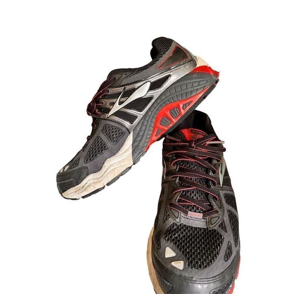 Men\'s Brooks Beast 14 Running Shoes Size 10.5 Grey/Red Athletic Sneakers